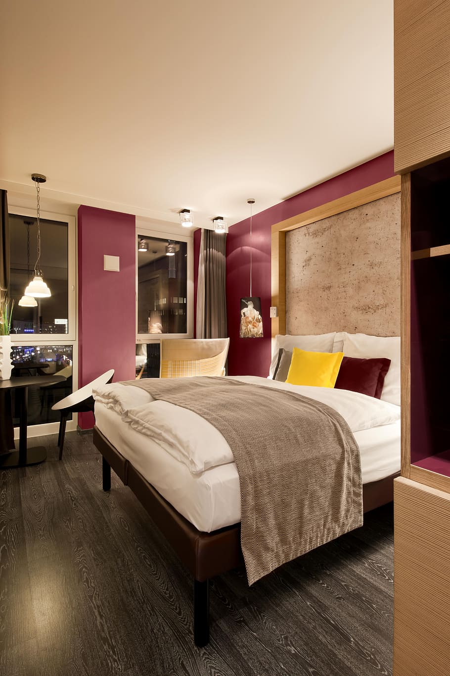 bed, glass wall, berlin, hotel, alexanderplatz, furniture, indoors, domestic room, home interior, home