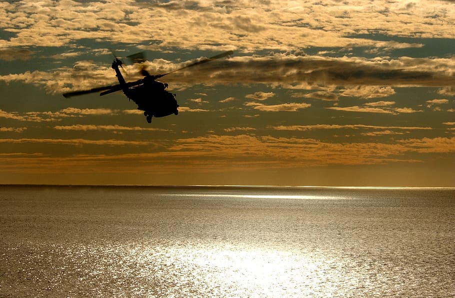 helicóptero, avión, puesta de sol, cielo, nubes, colorido, mar, océano, agua, luz