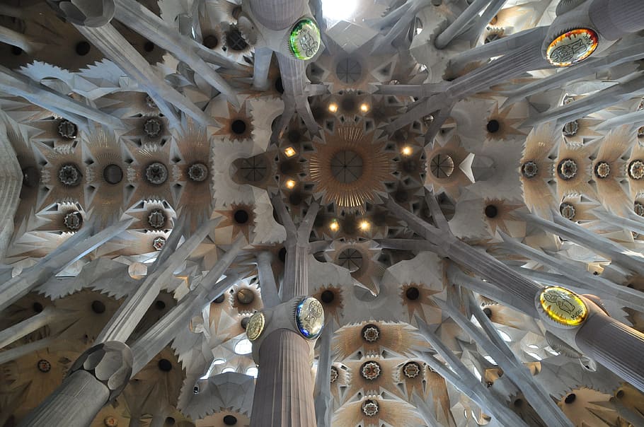 Sagrada Familia, Fun, Church, architecture, la sagrada familia, places of interest, world heritage, cathedral, imposing, barcelona