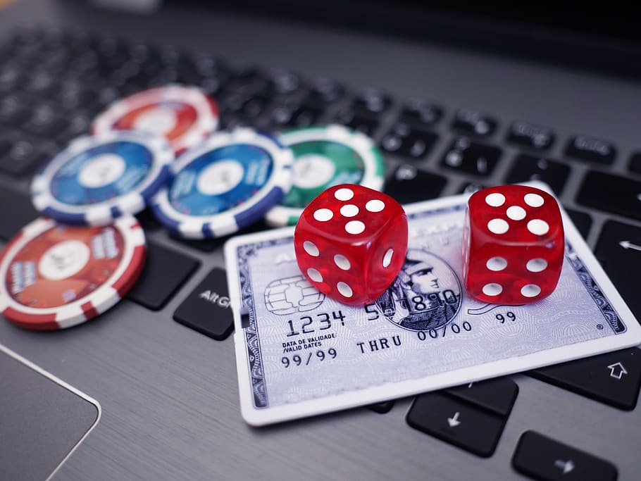 kasino, undian, on line, keuntungan, perjudian, risiko, berjudi, bermain, keripik, permainan kasino - Pxfuel