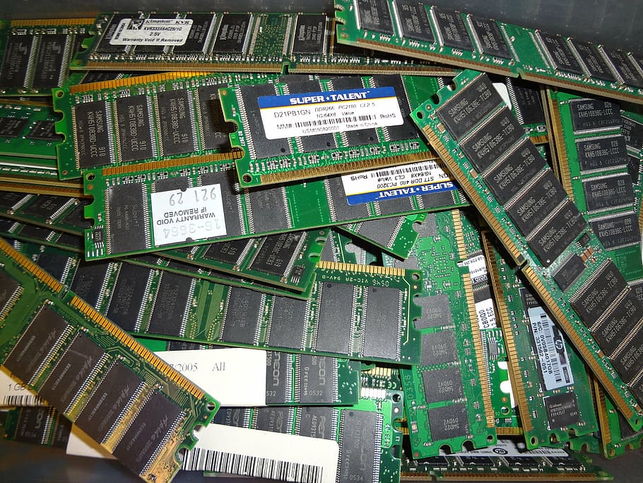 bundle of ram, ram, memory, circuits, green board, resistors, electronic, technology, board, circuit board