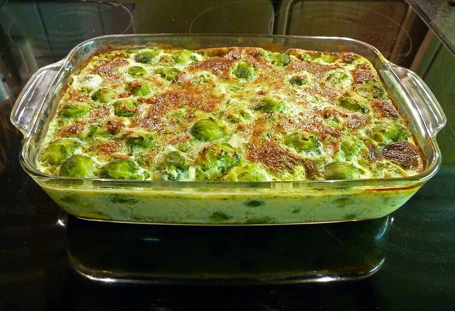 casserole, brussels sprouts casserole, baking dish, eat, food, edible, glass casserole form, bake, baked, scalloped