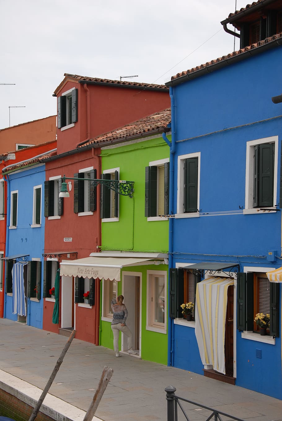 Venecia, Burano, casas, colores, Laguna, cielo, paseo, laguna veneciana, en una fila, exterior del edificio