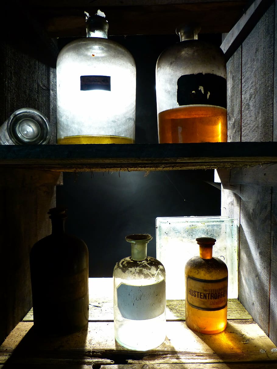 kaca, botol, tua, botol farmasi, transparan, dekorasi, coklat, lampu belakang, kuno, wadah