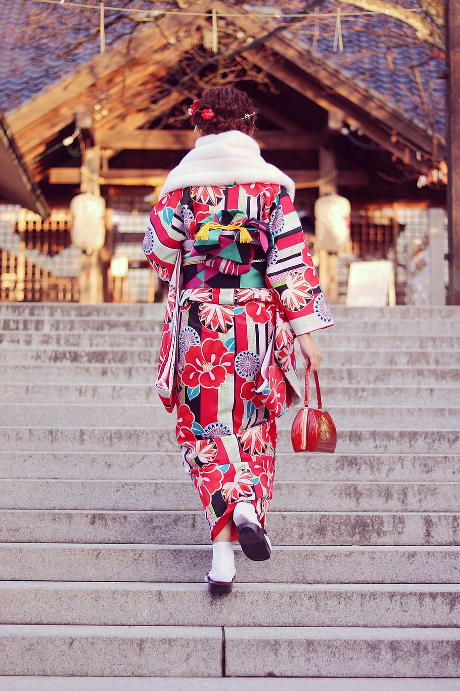 woman, red, white, black, floral, long-sleeve, traditional, dress, stairs, facing