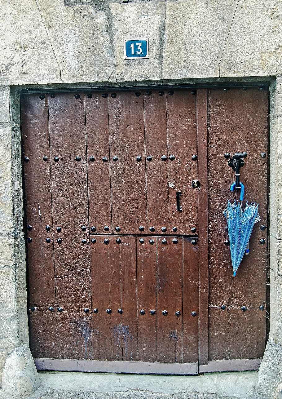 door, umbrella, brown, portal, house, metal, architecture, design, door latch, portal of entry