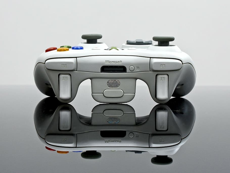 gray, microsoft xbox 360 controller, xbox, game, handle, entertainment, happy, white, reflection, car