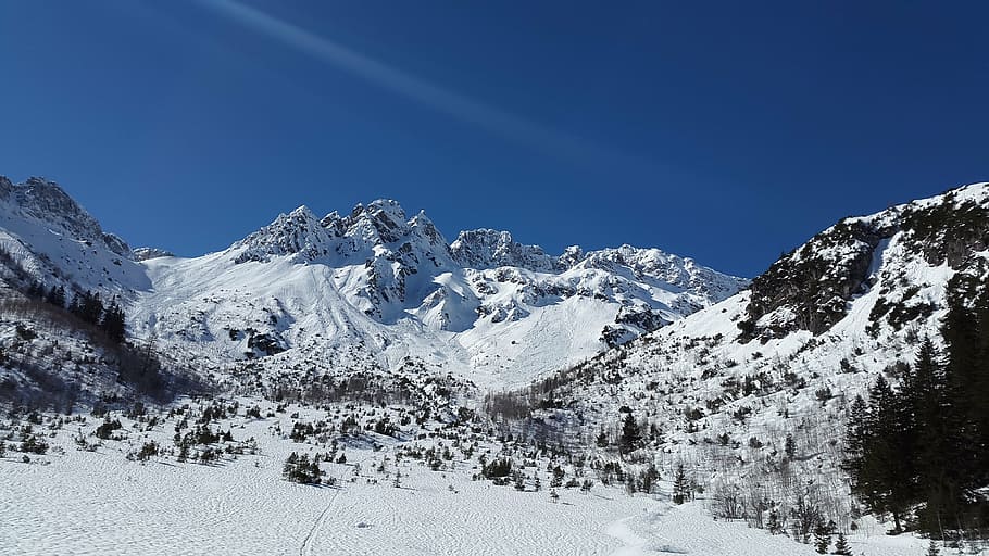 high tip of the miter, allgäu, fiderepass, winter, snow, mountains, warmatsgundtal, fiderepasshütte, mountaineering, partly cloudy