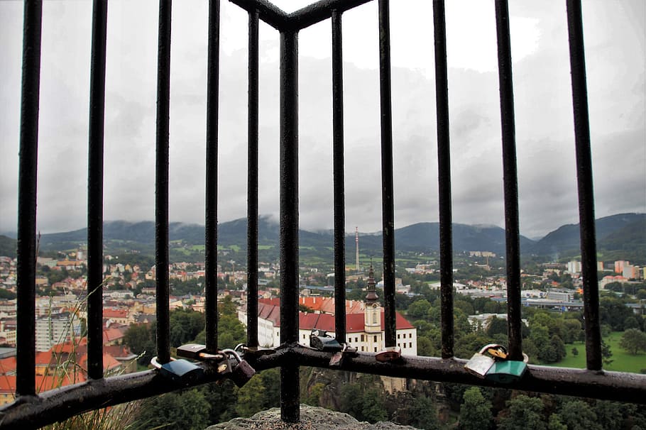 děčín, castle, grid, monument, czech republic, czech switzerland, locks of love, grating, railing, vista