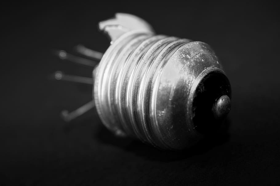 grayscale, selective, focus photography, bulb part, black, white, monochrome, can, steel, black and white