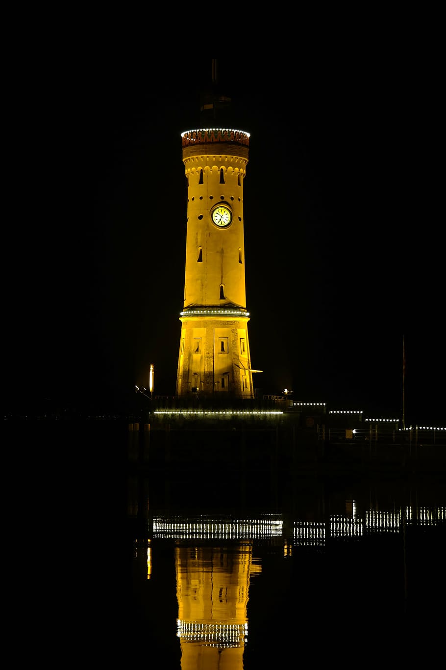 lindau, port, lighthouse, lake constance, lake, water, allgäu, bavaria, night, illuminated