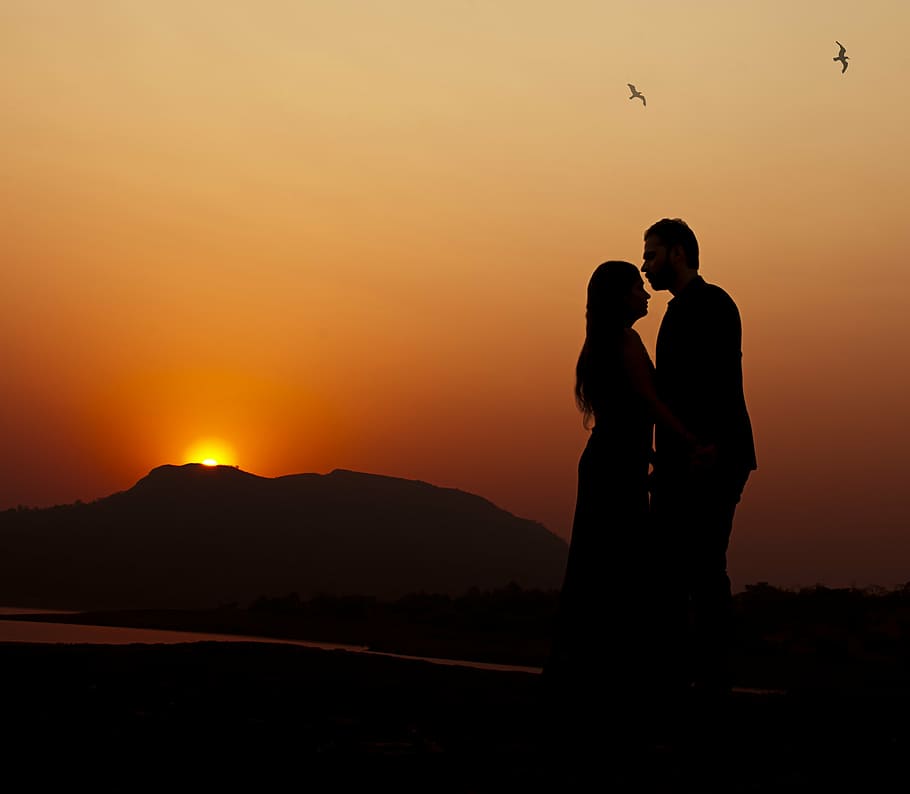 couple during sunset, couple, sky, evening, sunset, romantic, engaged, newy wed, silhouette, happy
