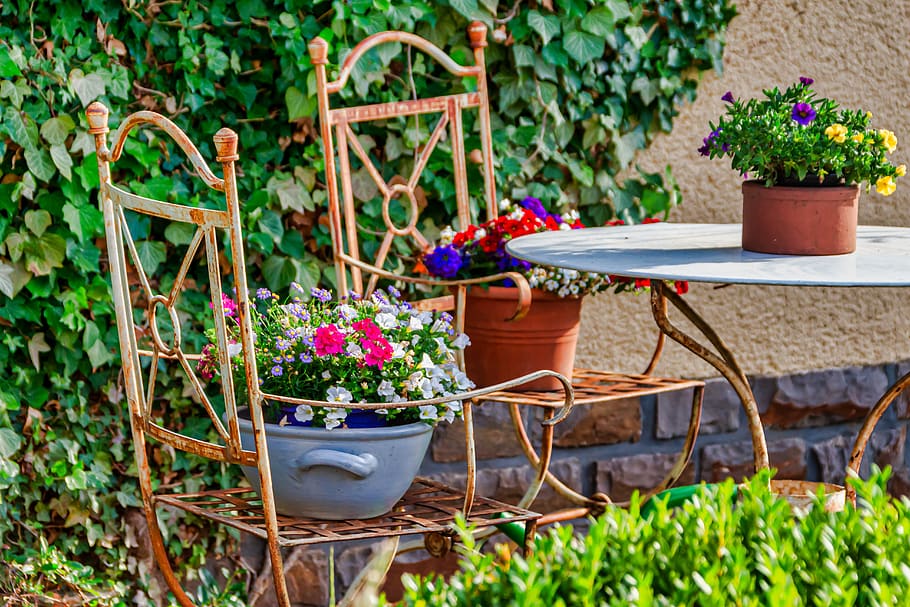 garden, seating area, garden furniture, stylish, colorful, friendly, table, chairs, flowers, pots