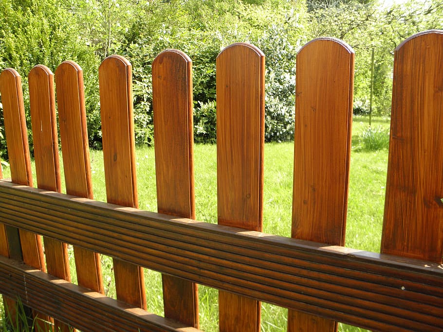 brown, wooden, fence, tree, daytime, garden fence, wood fence, paling, demarcation, garden