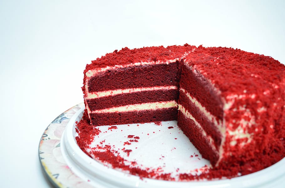 red, velvet cake, plate, cake, cream, food, rico, sweet, dish, portion