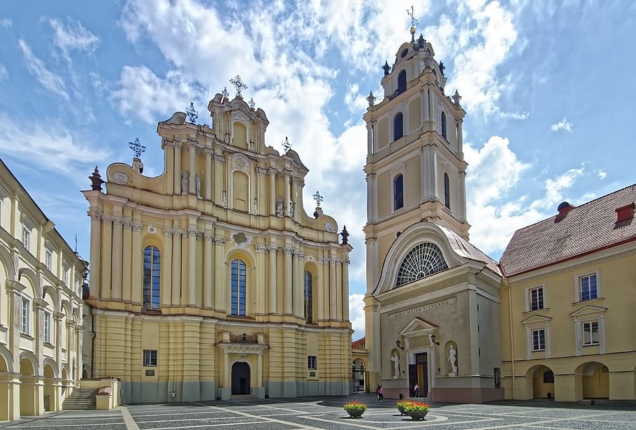 lituania, vilnius, centro histórico, campanario de la iglesia de san juan, iglesia, campanario, históricamente, arquitectura, construcción, religión