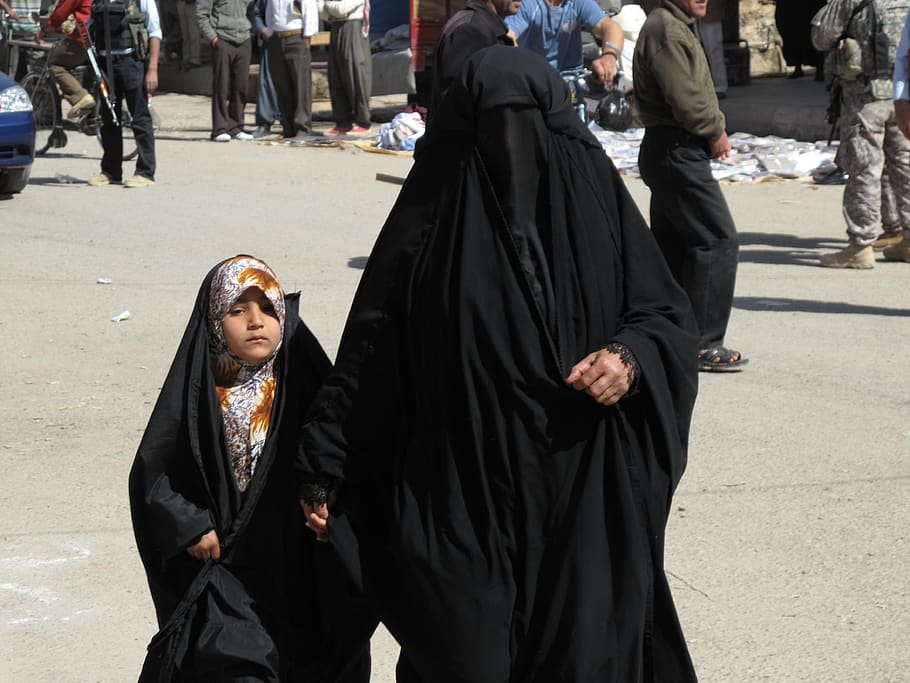 iraq, woman, girl, child, mother, daughter, group of people, street, real people, incidental people